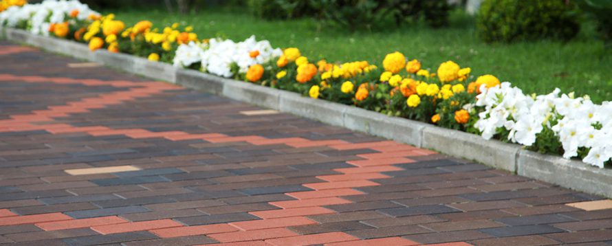 guide to maintenance of pavers